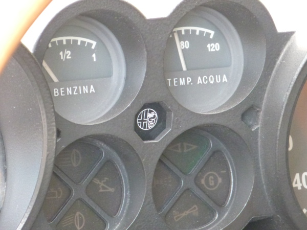 Alfa Bertone GTV 2000
