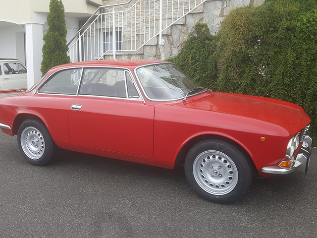 Alfa Bertone GTV 2000